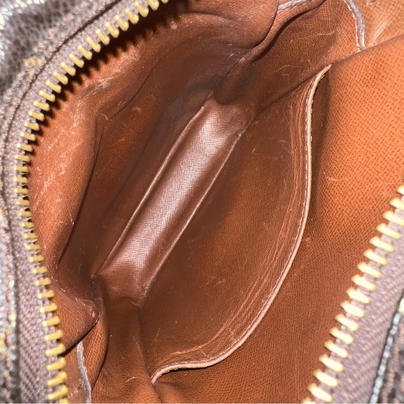 Vintage Louis Vuitton | Amazon PM Monogram Crossbody Bag - Picture 6 of 11